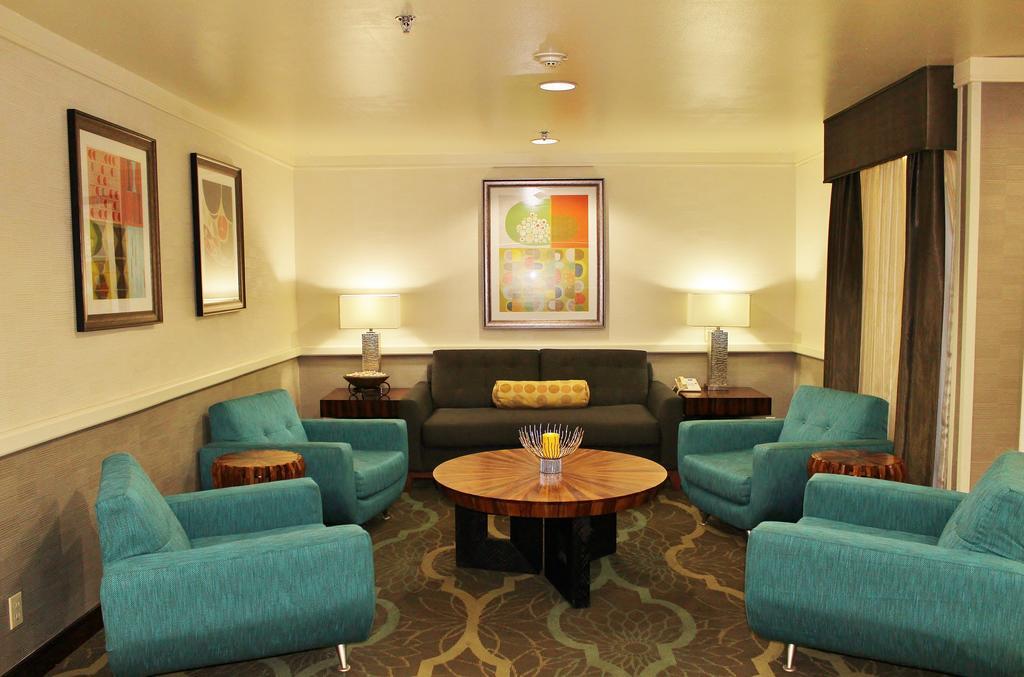 Baymont By Wyndham Flagstaff Hotel Esterno foto
